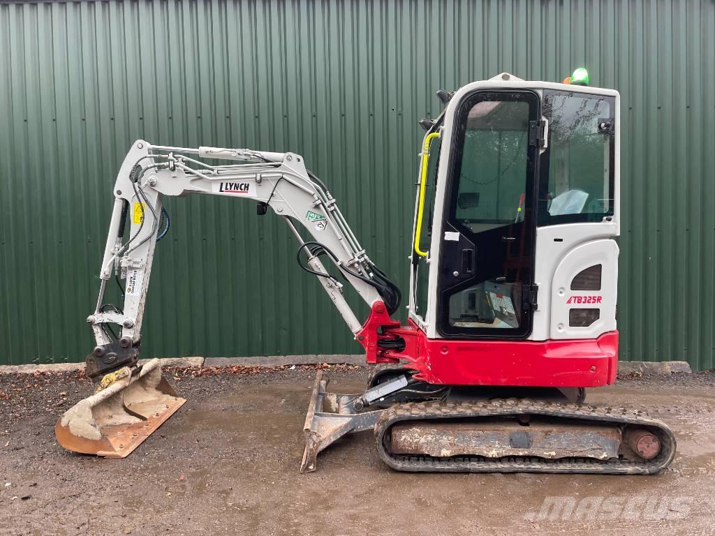 Takeuchi TB 325 R Minigravemaskiner
