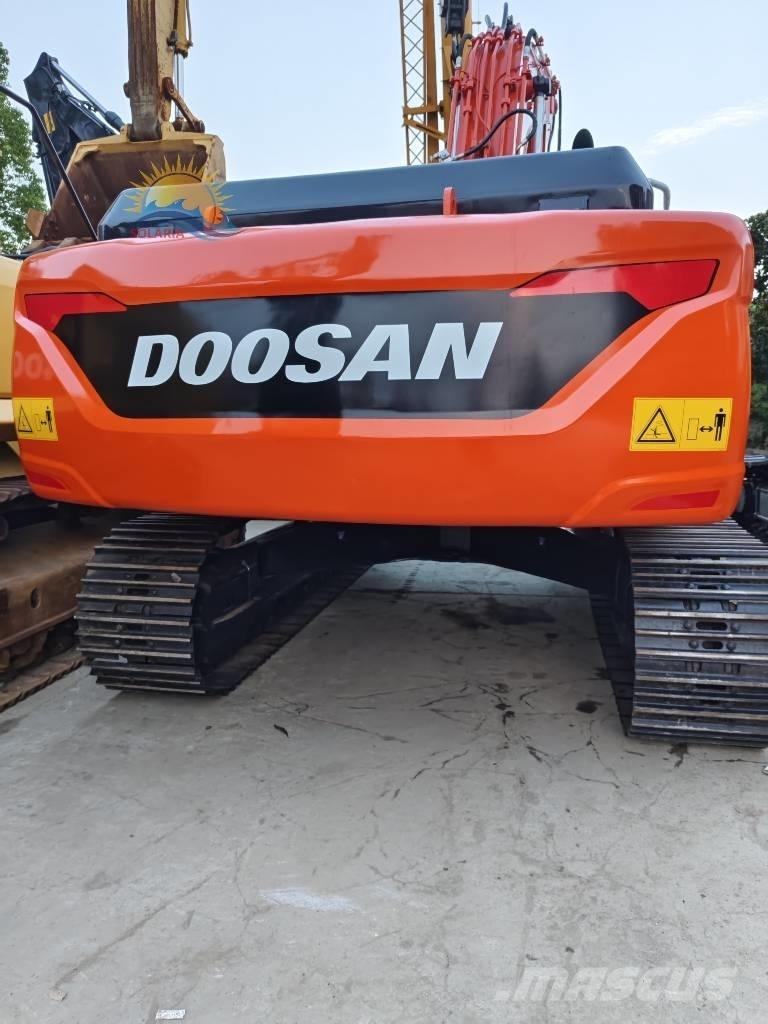Doosan DX 300 LC Gravemaskiner på larvebånd