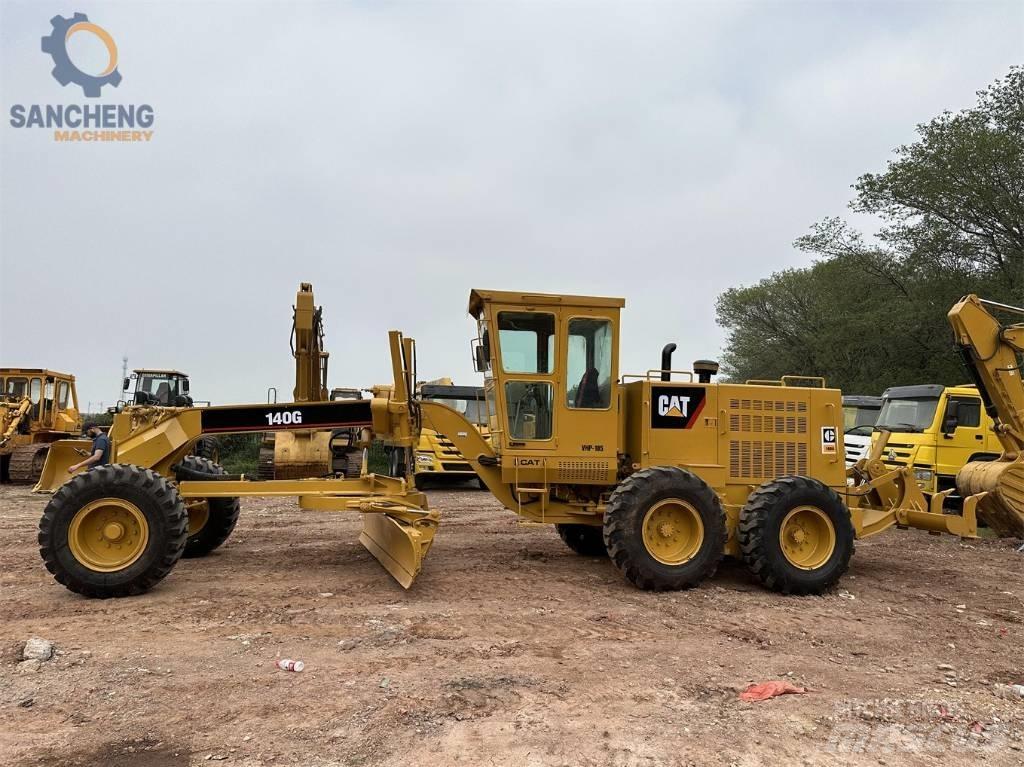 CAT 140 G Vejhøvle / Gradere