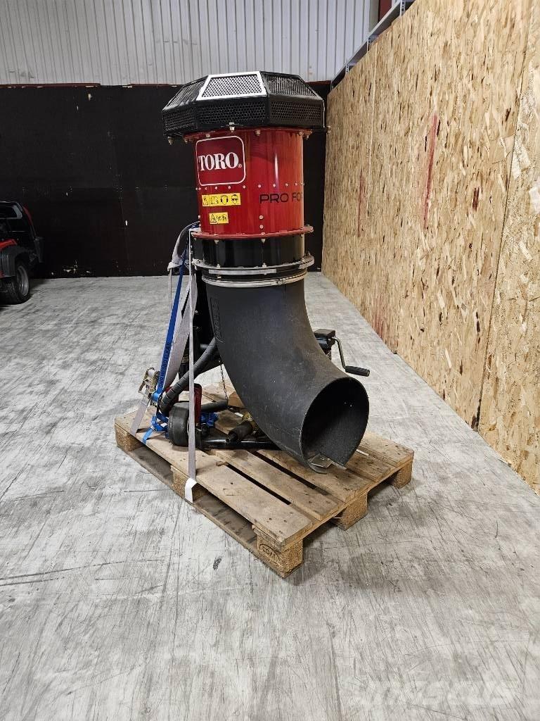 Toro ProForce Udstyr til affaldsfjernelse