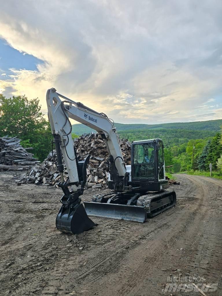 Bobcat E 85 Gravemaskiner på larvebånd