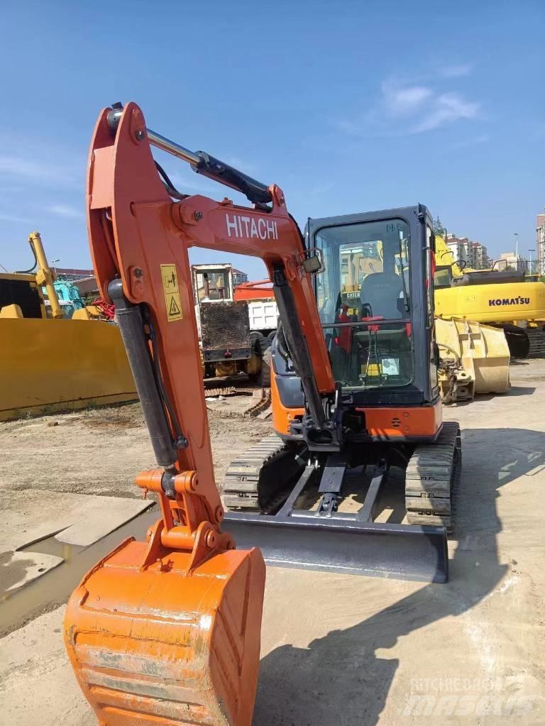 Hitachi ZX35-5A Minigravemaskiner
