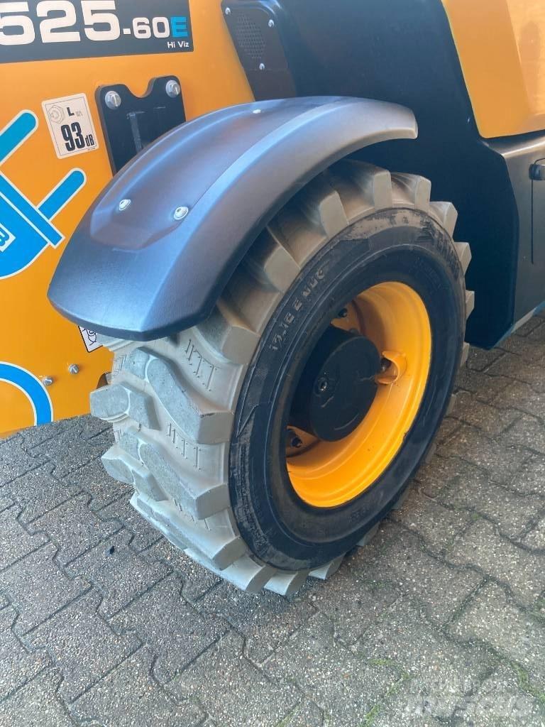 JCB 525-60 E Teleskoplæssere