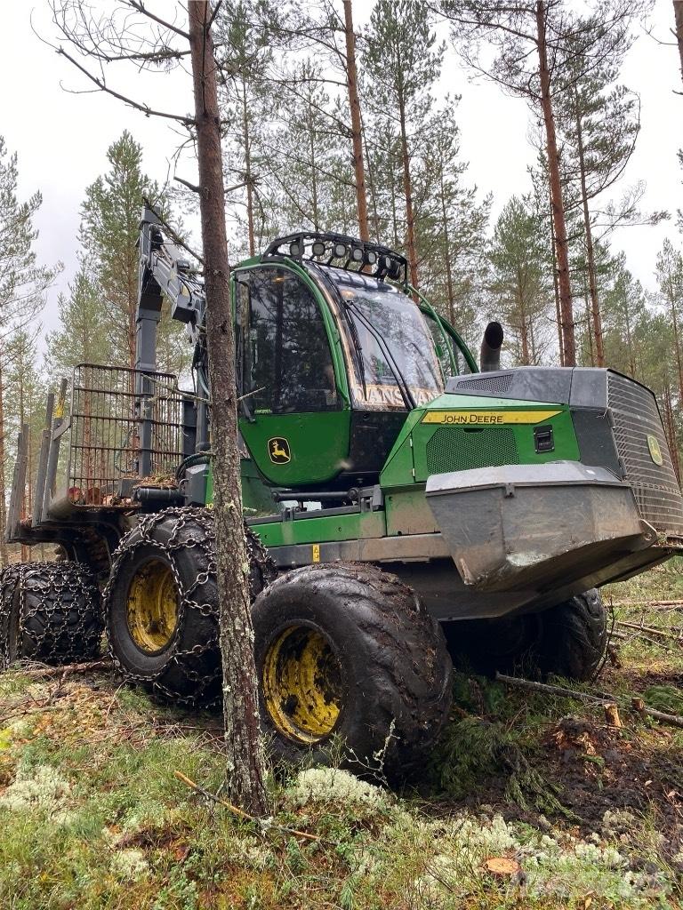 John Deere 1010G Udkørselsmaskiner