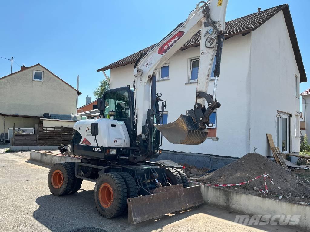 Bobcat E 57 W Gravemaskiner på hjul