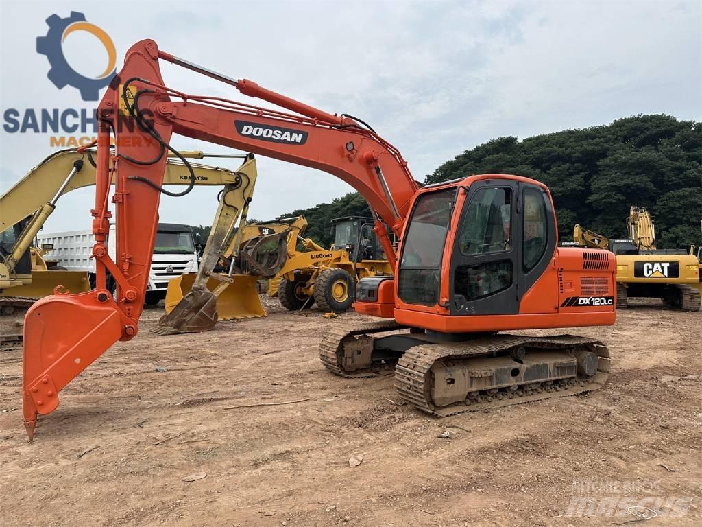 Doosan DX 120 Gravemaskiner på larvebånd