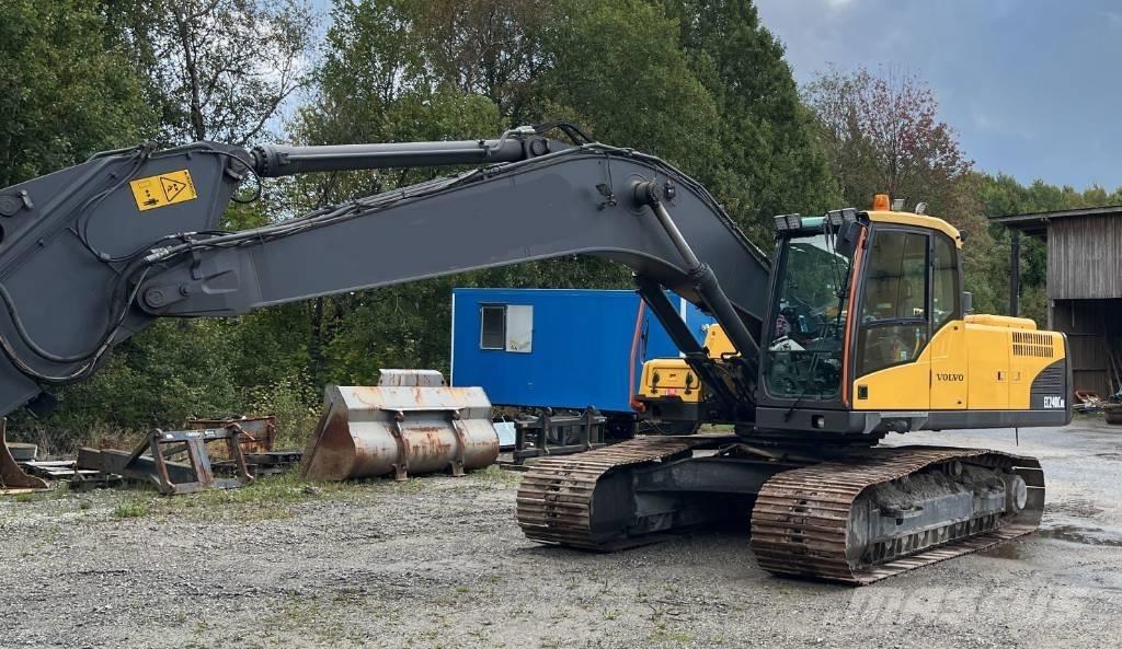 Volvo EC 240 C N L Gravemaskiner på larvebånd