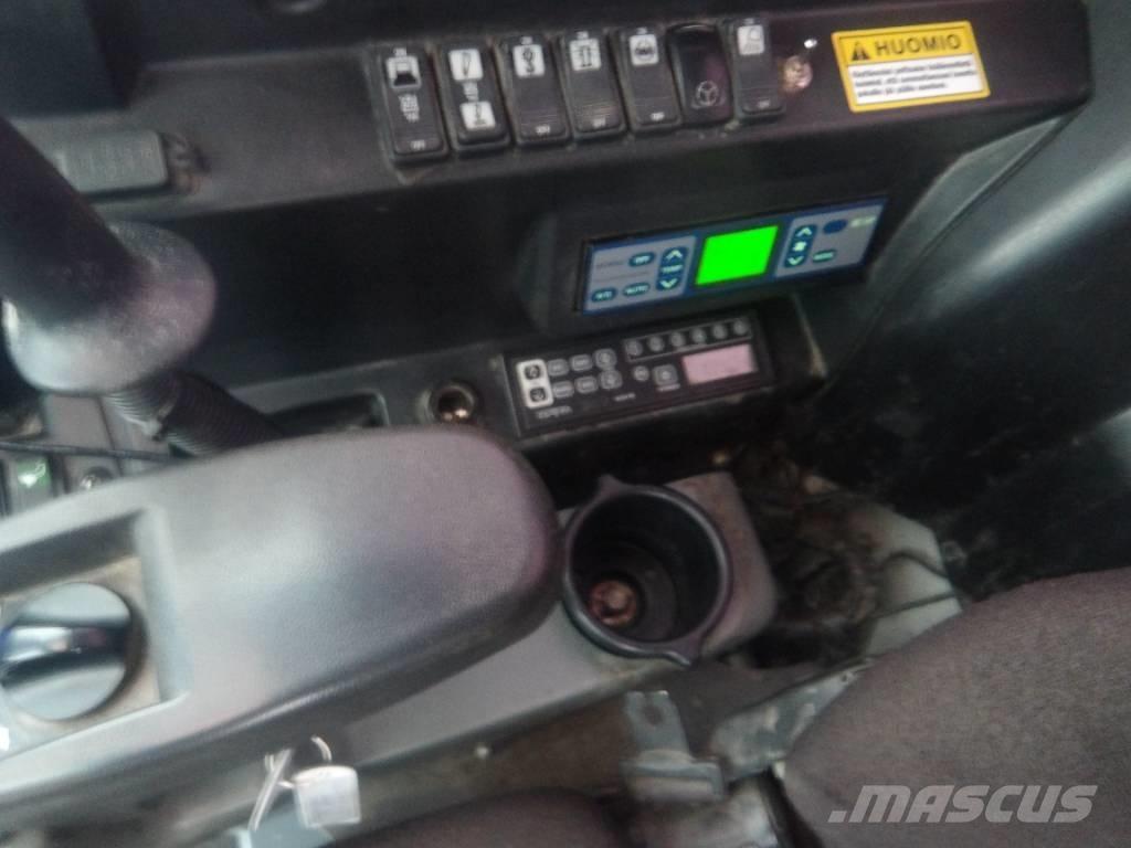 Takeuchi TB 295 W Gravemaskiner på hjul