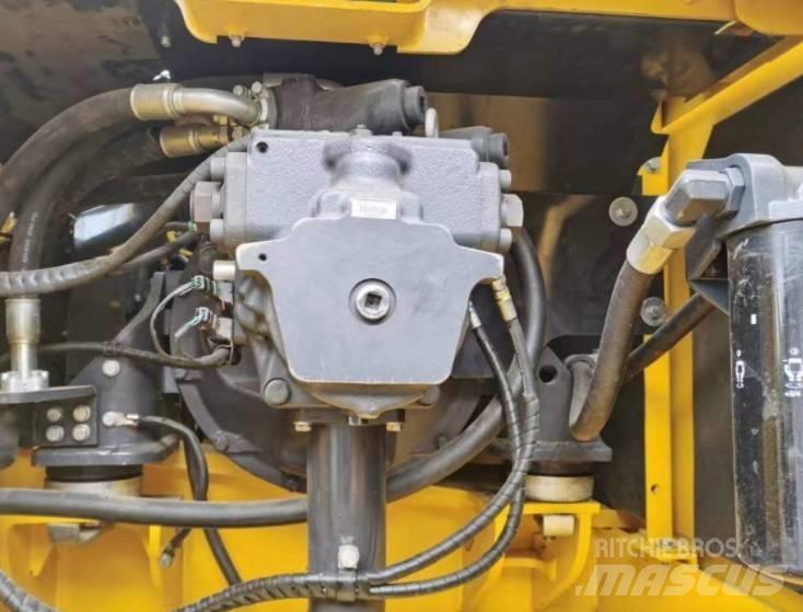 Komatsu 360-7 Gravemaskiner på larvebånd