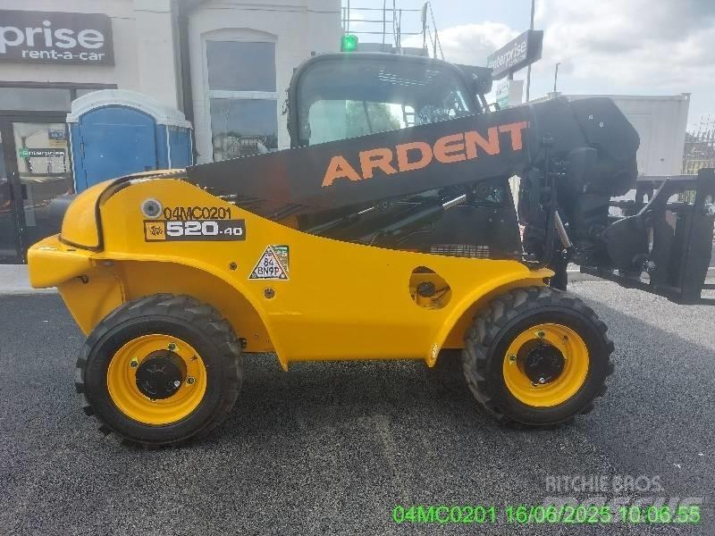 JCB 520-40 Teleskoplæssere