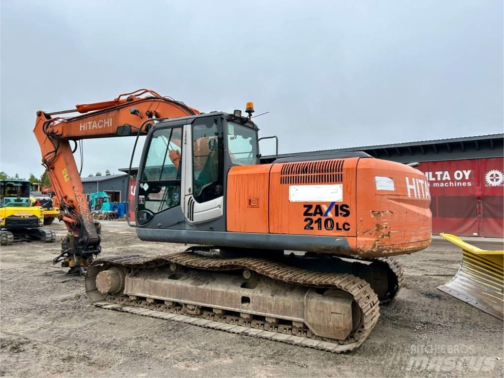Hitachi ZX210LC-3 Gravemaskiner på larvebånd