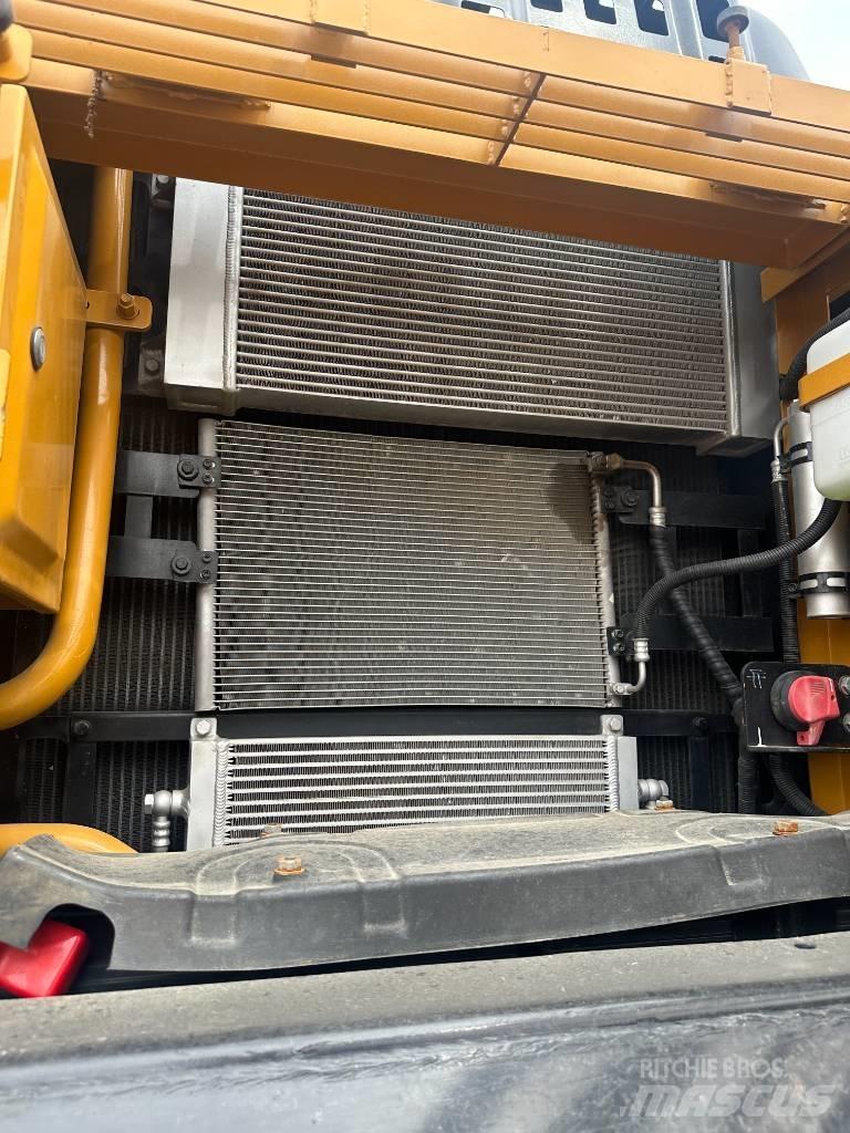 Sany SY245C Midi-gravemaskiner 7t - 12t