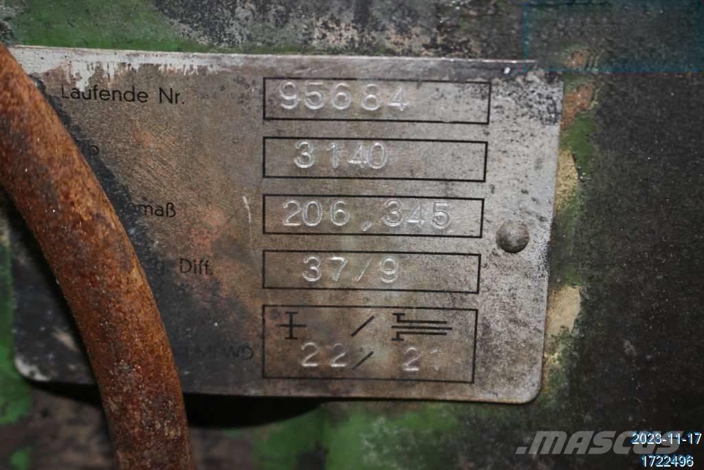 John Deere 3140 Gear