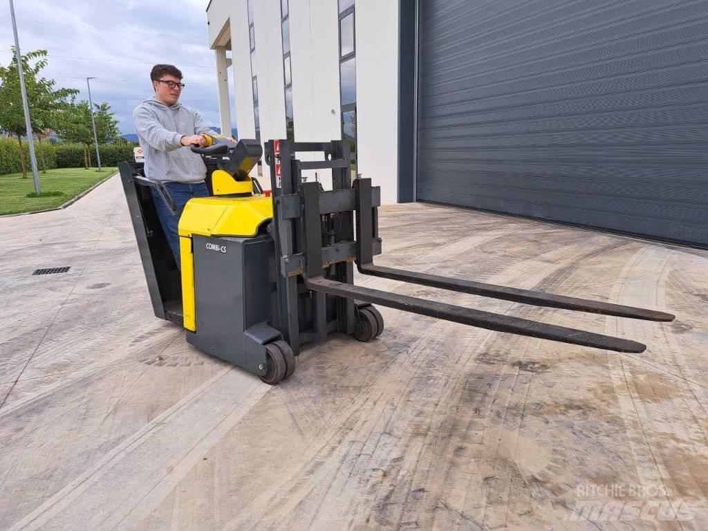 Combilift CS 600 Gaffelstabler med gående fører
