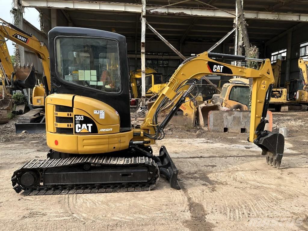 CAT 303GR Midi-gravemaskiner 7t - 12t