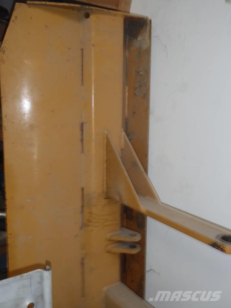 CASE TF 300 Kædegravere