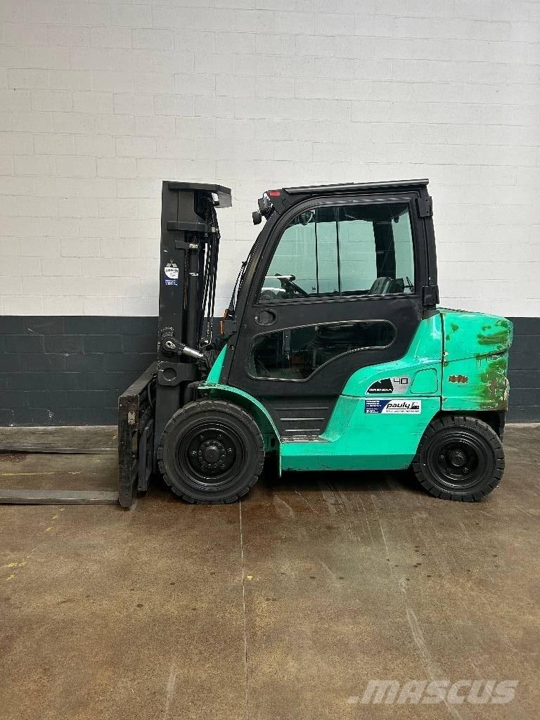 Mitsubishi FD 40 N Diesel gaffeltrucks
