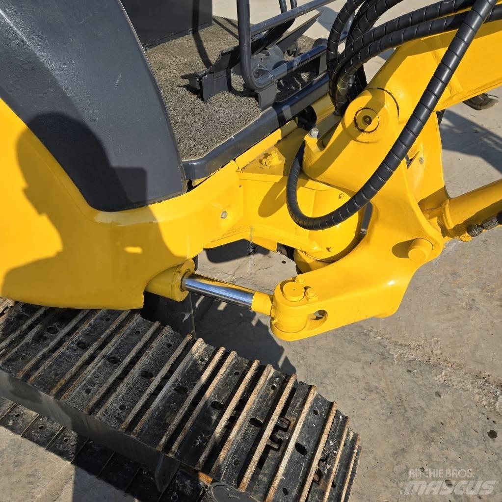 Komatsu PC 35 Minigravemaskiner