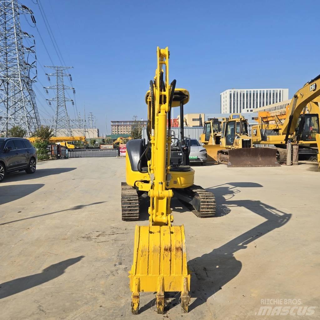 Komatsu PC 35 Minigravemaskiner