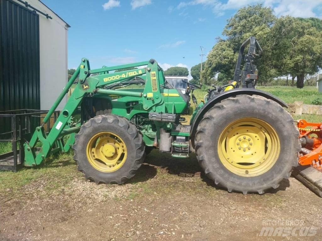John Deere 5095 M Traktorer