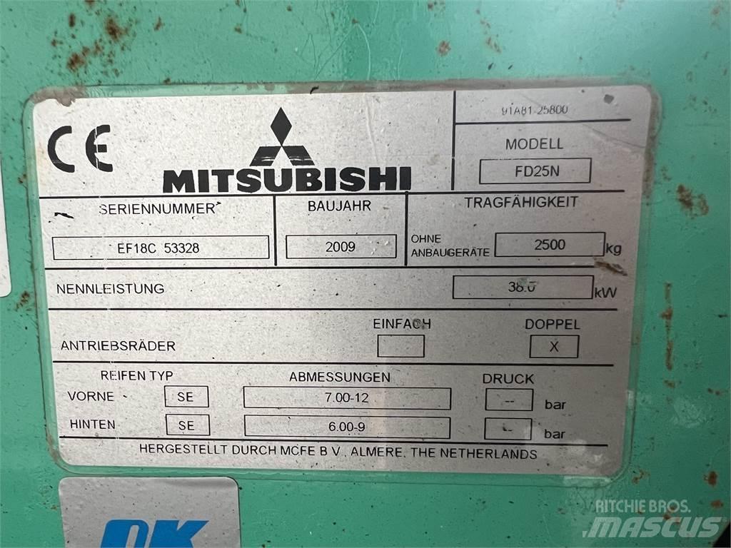 Mitsubishi FD25N Diesel gaffeltrucks