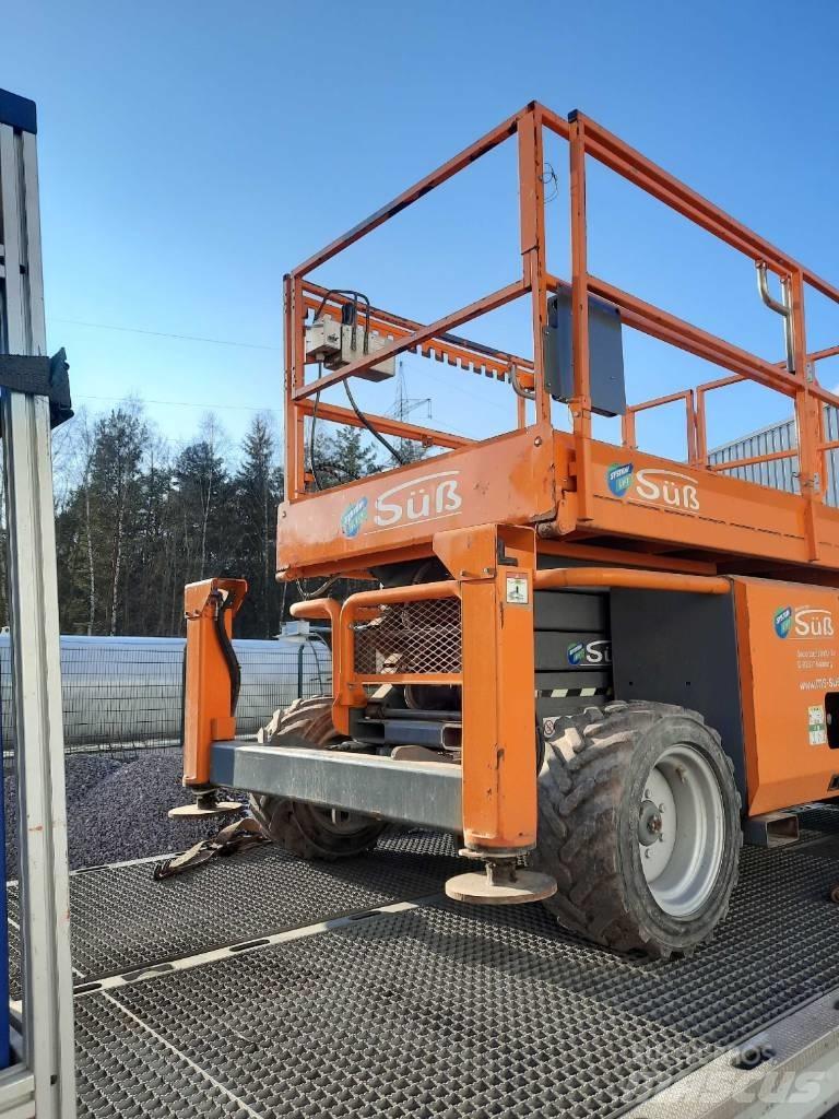 SkyJack SJ 6826 RT Saxlifte
