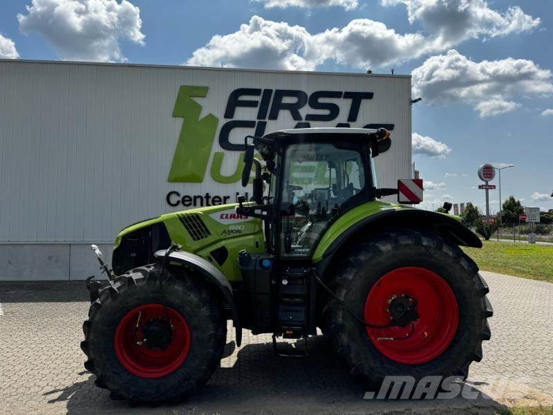 CLAAS AXION 830 Traktorer