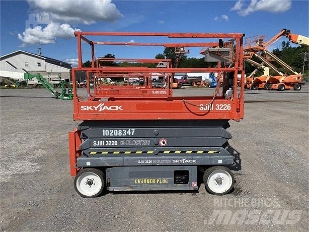 SkyJack SJ III 3226 Saxlifte