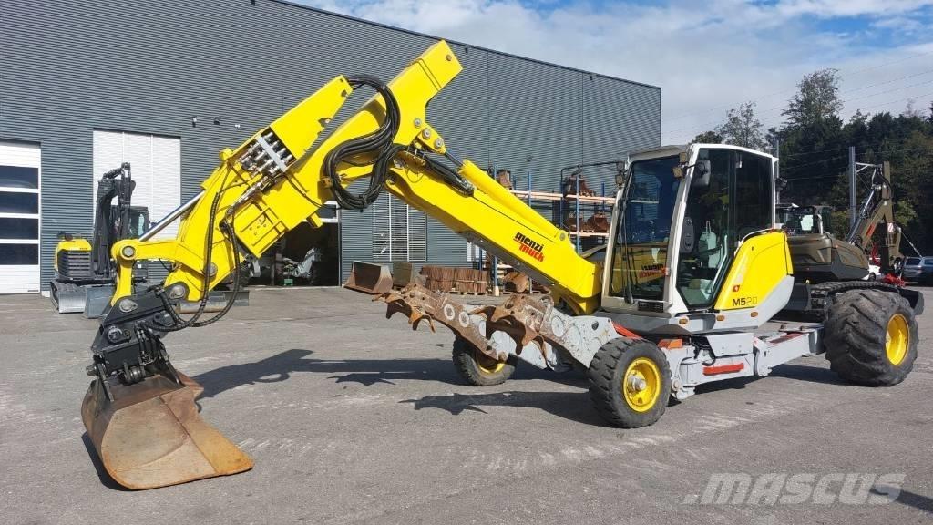 Menzi Muck M520 Gravemaskiner på hjul