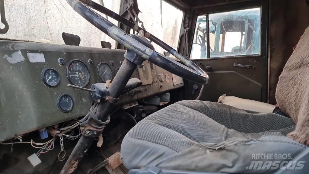 Kraz 255 B 6x6 Lastbiler med tip