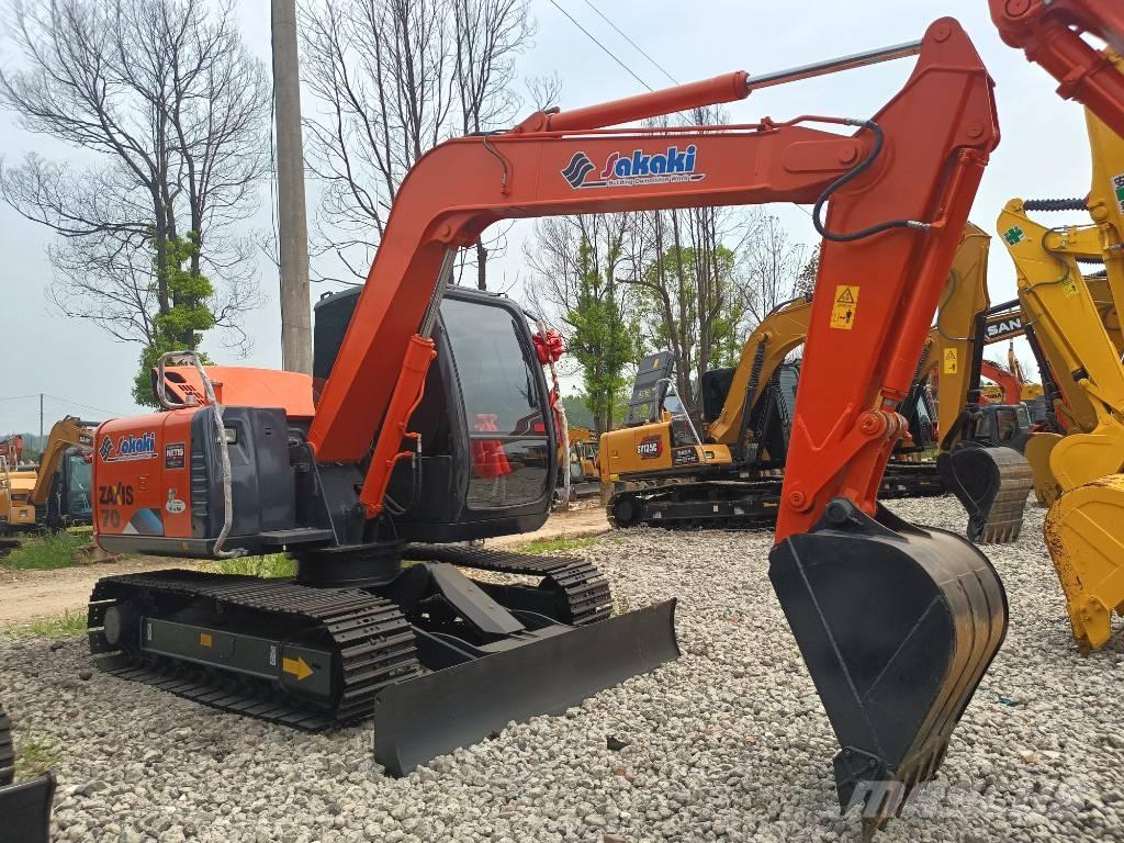 Hitachi ZX 70 Midi-gravemaskiner 7t - 12t
