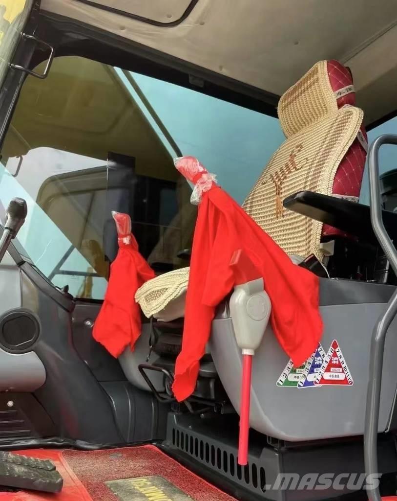 Komatsu PC 240 Gravemaskiner på larvebånd