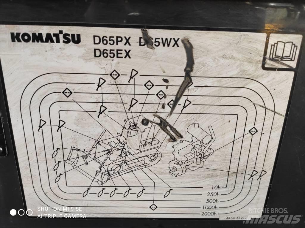 Komatsu D65PX-16 Bulldozer på larvebånd