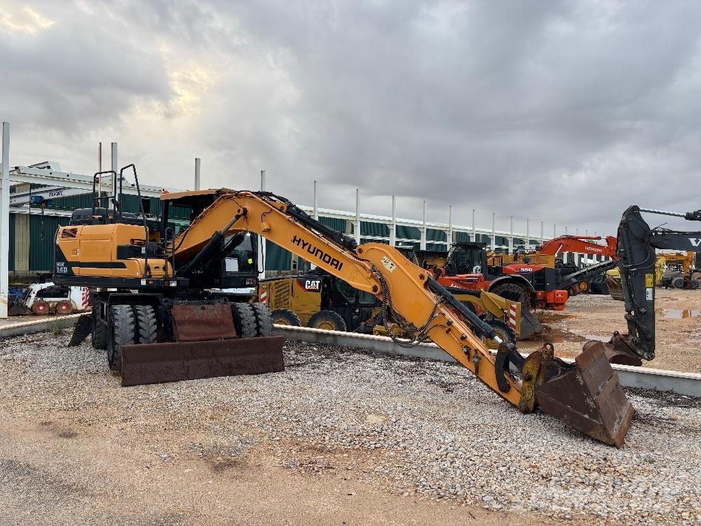 Hyundai HW 140 A Gravemaskiner på hjul