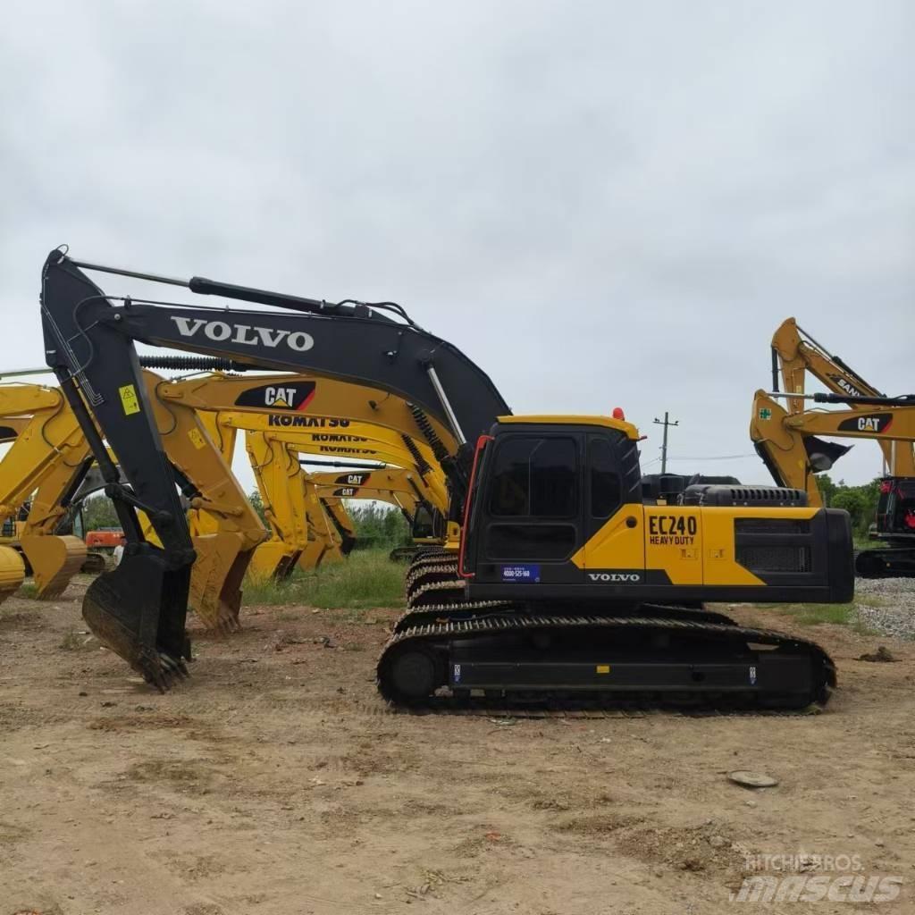 Volvo EC 240 Gravemaskiner på larvebånd