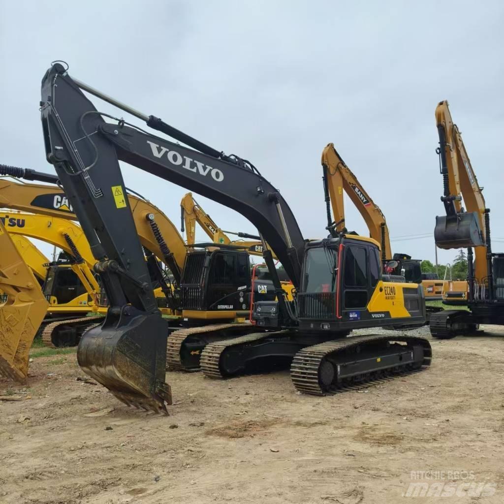 Volvo EC 240 Gravemaskiner på larvebånd