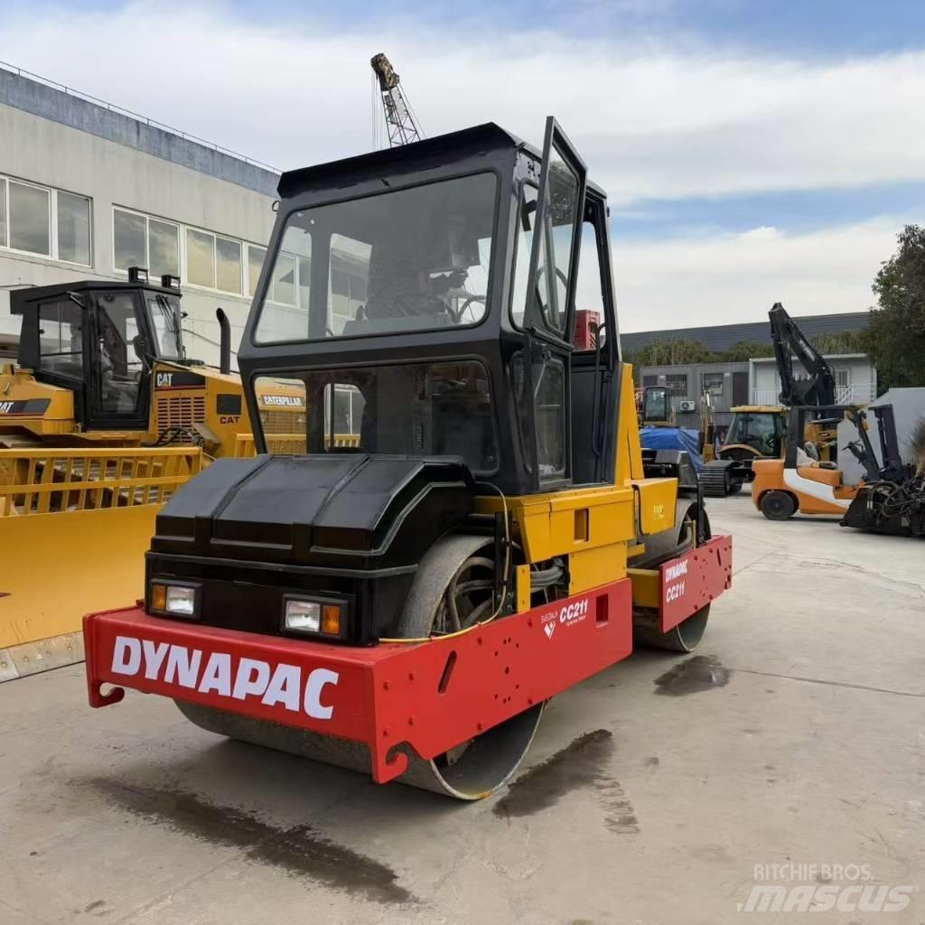 Dynapac CC 211 Tvilling tromle
