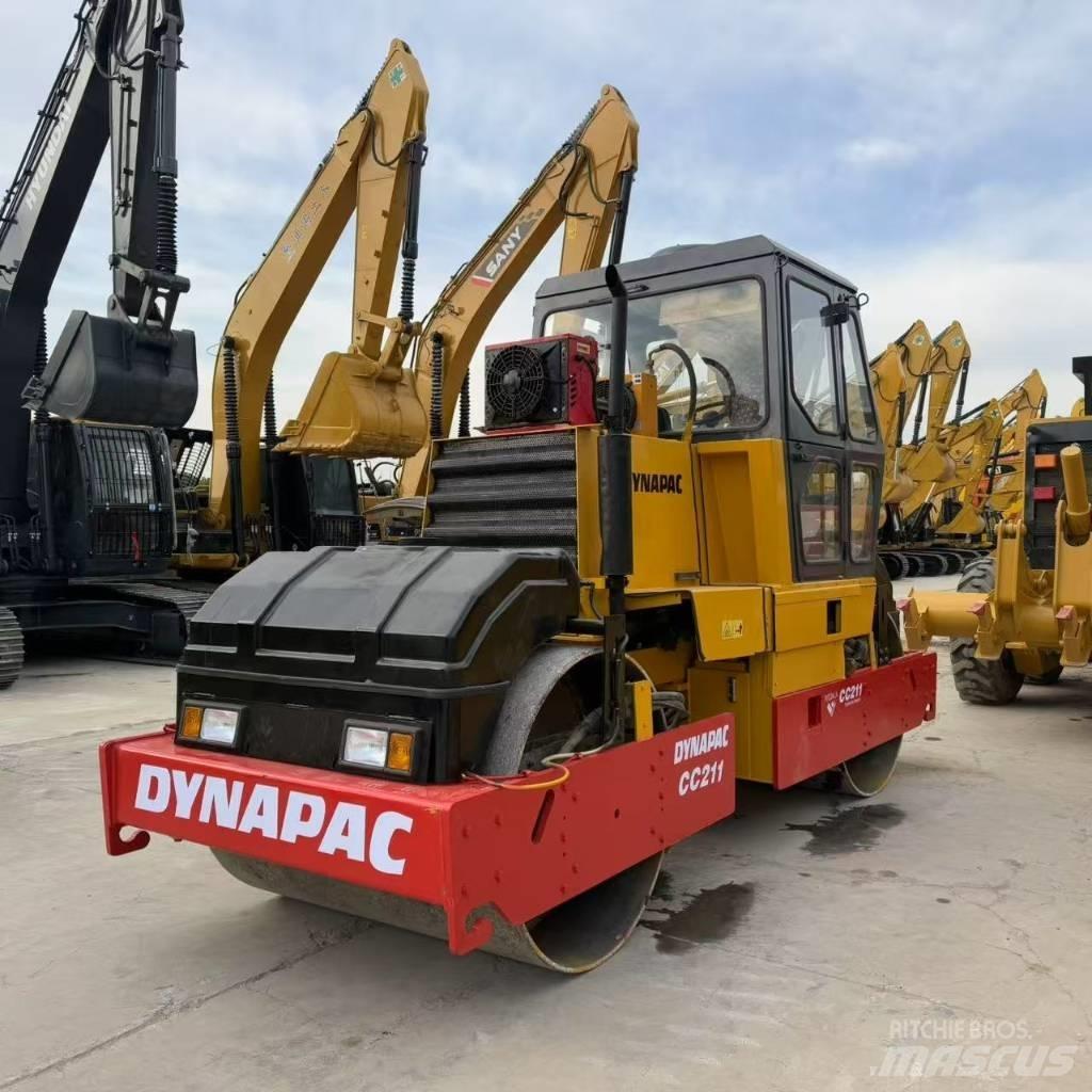 Dynapac CC 211 Tvilling tromle