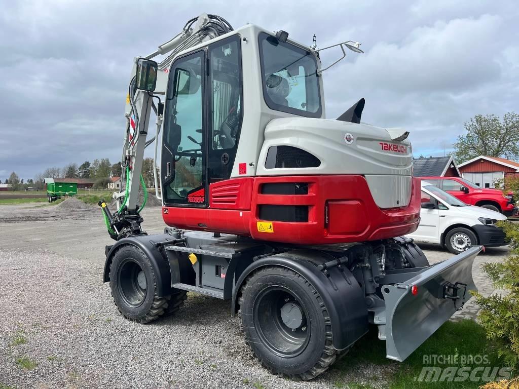 Takeuchi TB 395 W Gravemaskiner på hjul