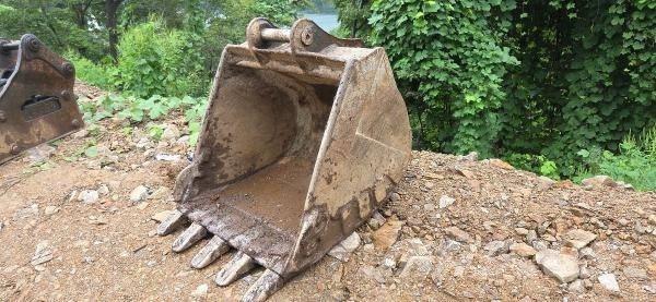 Doosan D 140W-5 Gravemaskiner på hjul