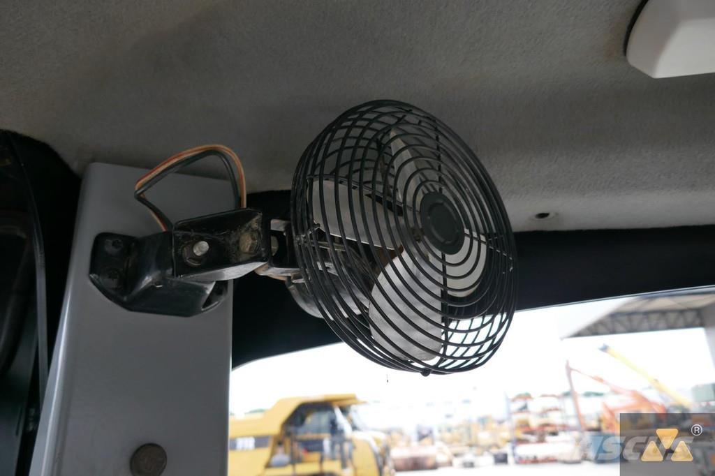 CAT 160M3 Vejhøvle / Gradere