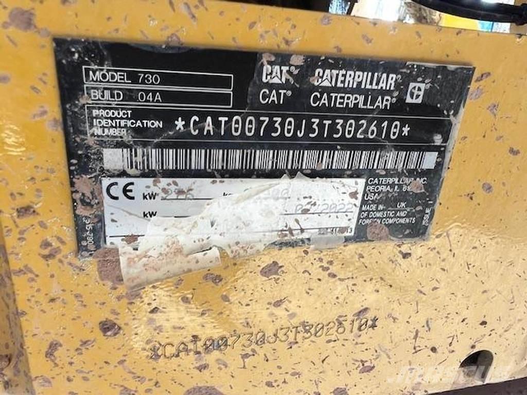 CAT 730 Terrængående lastbiler