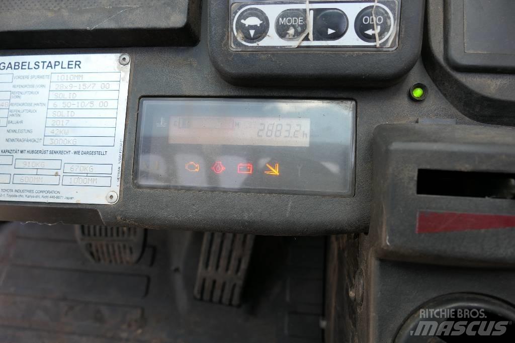 Toyota 02-8 FGF 30 LPG gaffeltrucks