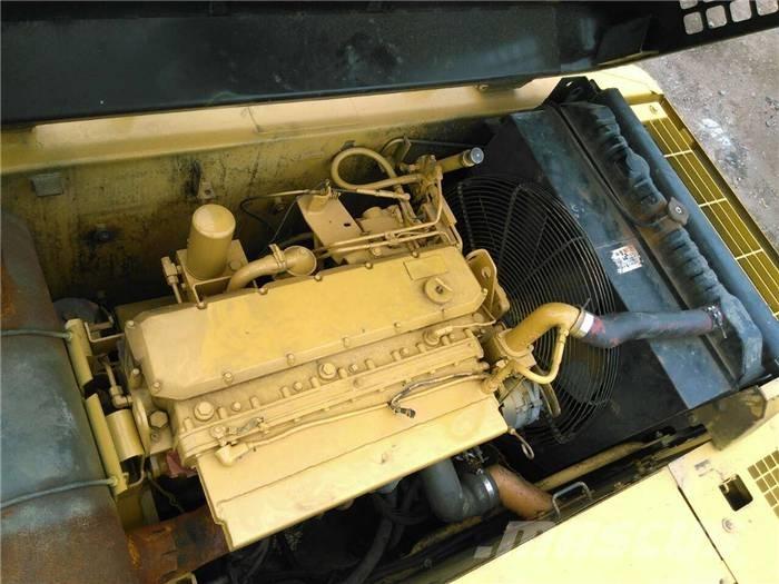 CAT 325 B Gravemaskiner på larvebånd