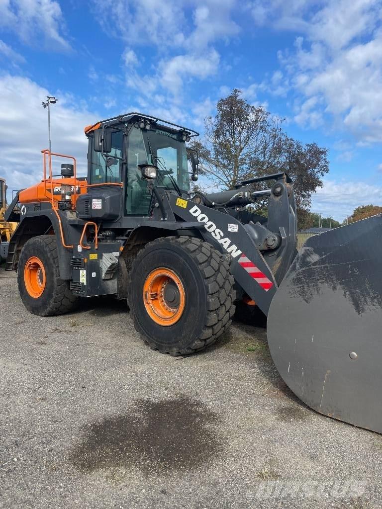 Doosan DL 380-7 Læssemaskiner på hjul