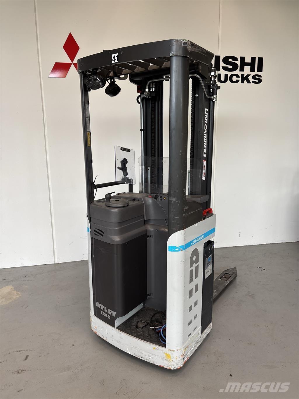 Atlet A160 Selvkørende stablere