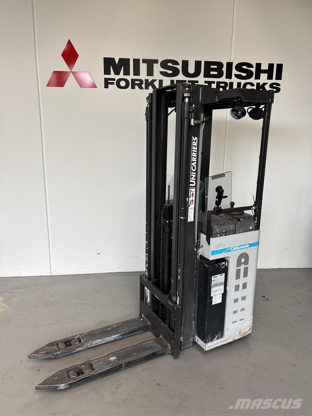 Atlet A160 Selvkørende stablere