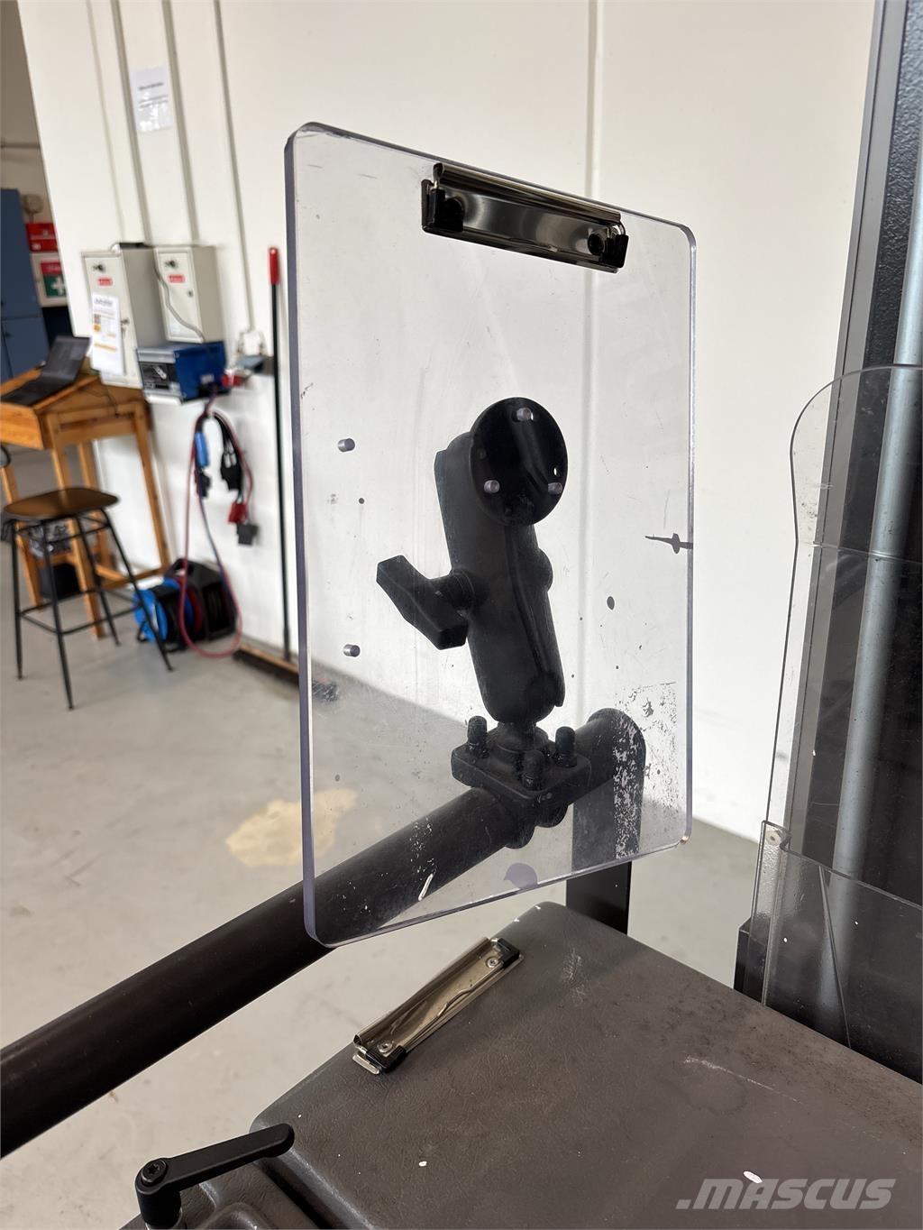 Atlet A160 Selvkørende stablere