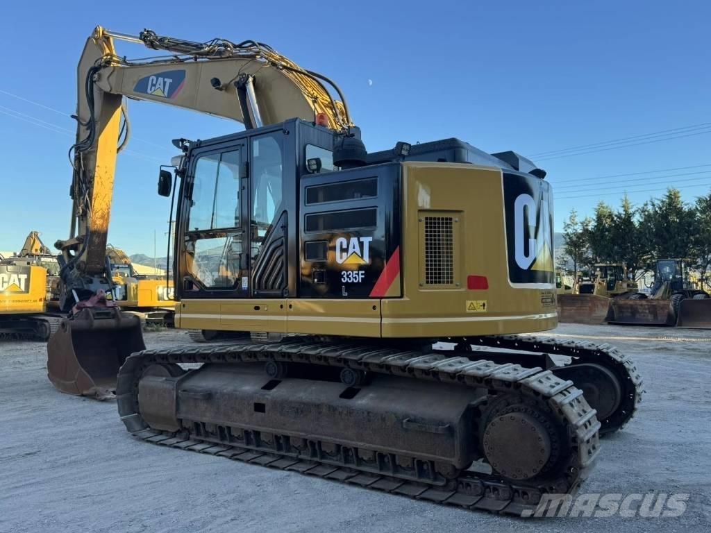 CAT 335 F L Gravemaskiner på larvebånd