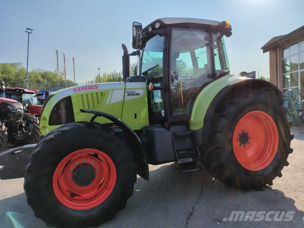 CLAAS Arion 640 Traktorer